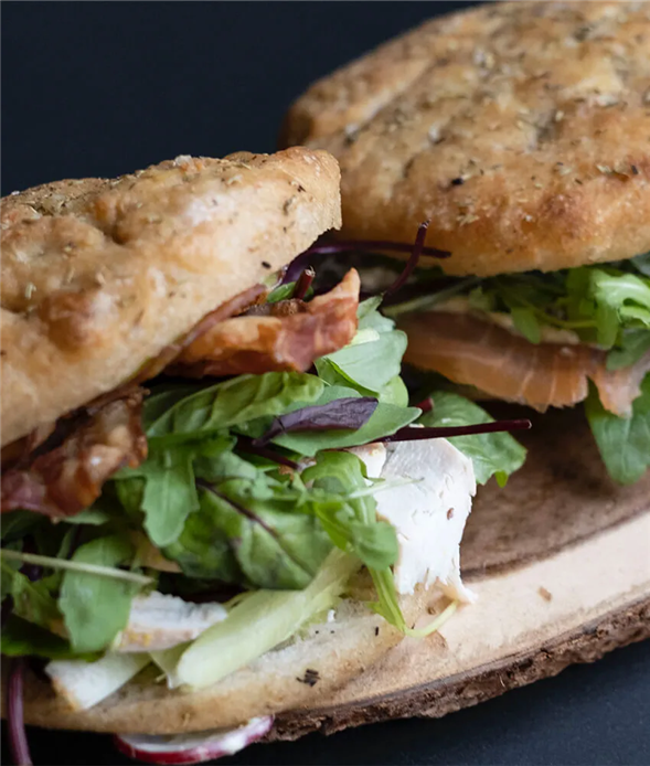 Sandwich m. kylling & bacon